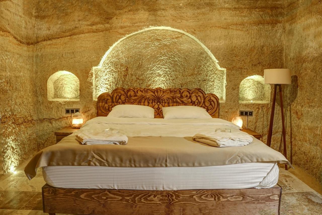 Dionysos Cave Cappadocia מלון